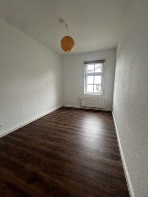 Charmante 2-Zimmer-Wohnung im Erdgeschoss – mit Einbauküche