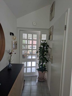 Helle 3-Zimmer-Wohnung mit 360°-Blick ins Grüne – ab 01.10.2025