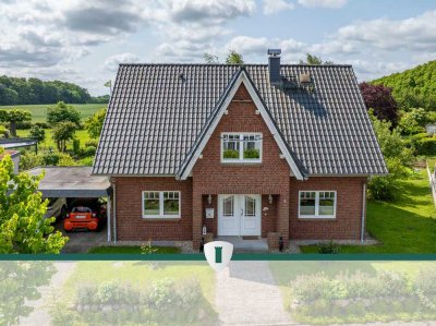 Maritimer Wohntraum in Ostsee-Nähe – schickes gepflegtes Friesenhaus mit Kamin, Garten & Erdwärme