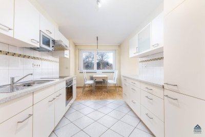 Wohnglück: 4-Zimmer-Wohnung mit Tiefgarage in Ruhelage - Bergheim/Lengfelden