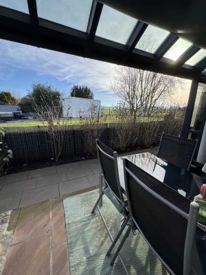 Schöne 3,5 Zimmer Wohnung mit eigenem Garten in Feldlage