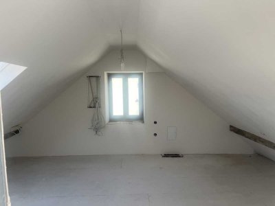 Heckteichstraße 5 , 40627 Düsseldorf