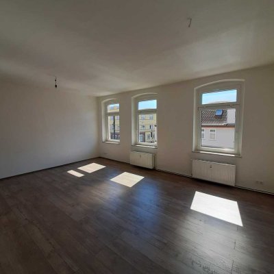 Helle und große 2-Raumwohnung im Ortsteil Cracau
