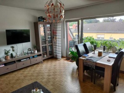Schöne 2-Zi.-Wohnung mit Balkon in OS-Wüste