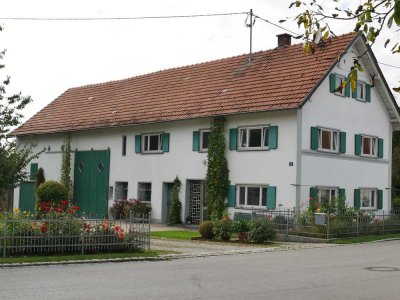 Liebevolles Bauernhaus mit 400 qm² Ausbaupotenzial als Wohn-/Geschäftshaus sucht neue Eigentümer