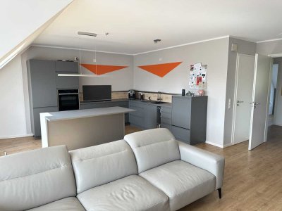 Moderne 3-Raum-Maisonette-Wohnung mit gehobener Innenausstattung mit Balkon in Willich