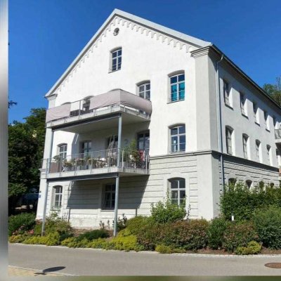 Denkmal: wunderschöne und ruhige 2-Zimmerwohnung in der Rosenau