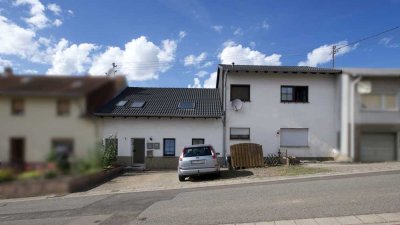Kapitalanleger aufgepasst - vermietetes Zweifamilienhaus in Eppelborn-Calmesweiler!