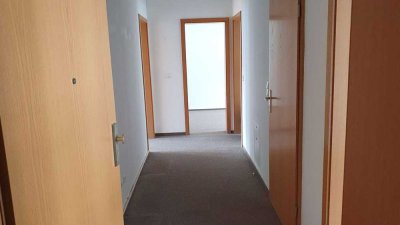 Zentrale 3-Raum-Wohnung - für Sie wird frisch renoviert