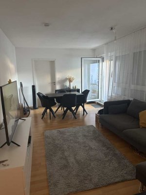 Möblierte 2-Zimmer-Wohnung mit Balkon, Einbauküche und TG Stellplatz in Heidelberg, Weststadt
