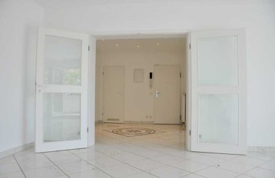 Exklusive 2 Zi.-Whg. in luxuriös gestalteter Wohnanlage