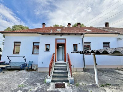 ABSOLUTE RUHELAGE - ca. 490m² GFL - ca. 140m² NFL - 6 Zimmer - Einbauküche - GARTEN