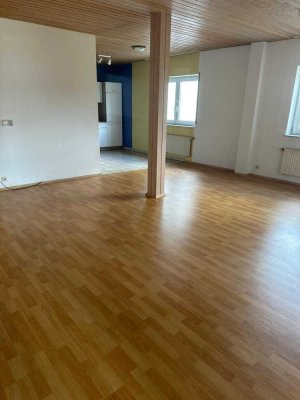 Attraktive und gepflegte 2,5-Zimmer-Wohnung in Bad Camberg-Würges