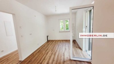 IMMOBERLIN.DE - Ersteinzug! Sehr attraktives Haus mit Südterrasse, Garage & Sonnengarten