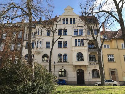 *** wir renovieren *** 2-Raum-Wohnung mit Balkon mitten in der Stadt