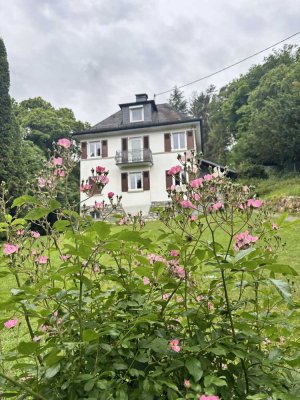 Günstiges Einfamilienhaus zentral und naturnah