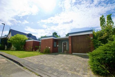 Erftstadt-Liblar, freistehender Bungalow in begehrter Wohnlage