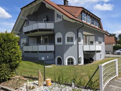 Wunderschönes 3-Parteienhaus, komplett vermietet!! Für Geldanleger u. Investoren sowie Privat!