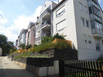 2 Zimmer Wohnung mit Balkon im Zentrum