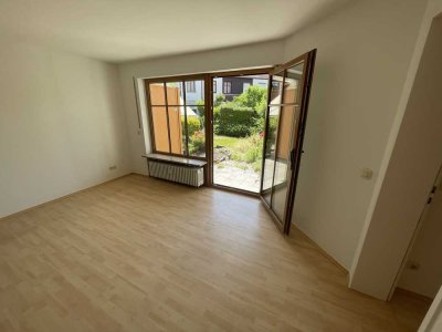 freie 2-Zimmer - Erdgeschosswohnung mit Terrasse