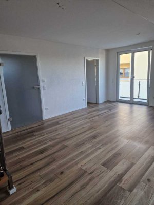 Moderne 3,5 Zimmer Maisonette Wohnung zu vermieten