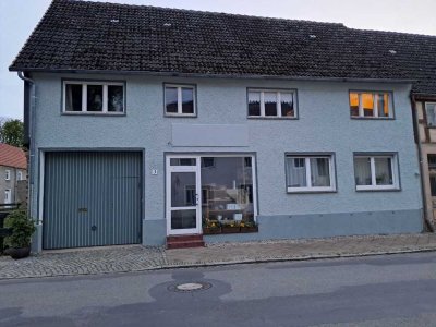 Ehemaliges Bäckereihaus mit Blick aufs Schloss Freyenstein