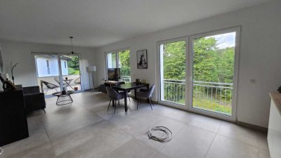 **Barrierefreie Neubauwohnung im grünen**