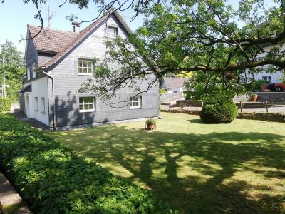 Attraktives Familienhaus mit viel Charme und lichtdurchfluteten Räument!