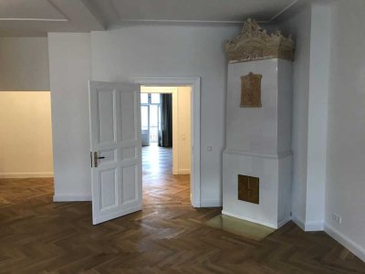 Hochwertig renovierte 2,5-Raum-Wohnung in Kreuzberg