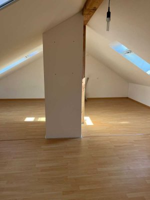 Charmantes Stadthaus in Toplage – Renditeobjekt mit über 4,5 % Bruttorendite