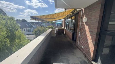 Attraktive und gepflegte 3-Zimmer-Wohnung mit Balkon und EBK in Mönchengladbach