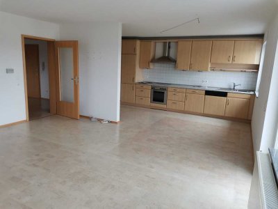 Helle, ruhige 3-Zimmer-Wohnung mit Balkon und Einbauküche in Ihringshausen