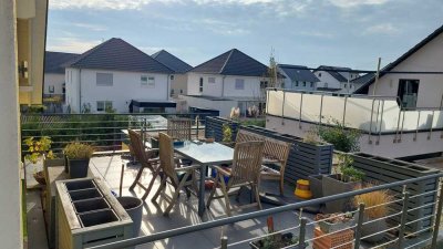Großzügige und helle Wohnung mit Dachterrasse