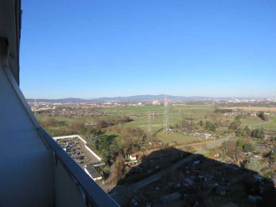 Schön, modern, mit Klimaanlage und toller Aussicht - 1-Zi.-Wohnung mit großem Balkon
