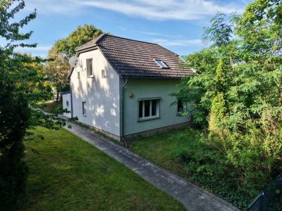Solides Haus mit Raum für Neues
