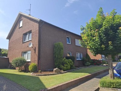 Mehrfamilienhaus (3 Wohneinheiten) mit Garten und Garage von privat in Reken
