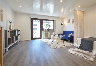Geräumiges Hochparterre-Apartment in ruhiger Lage - sofort bezugsfrei