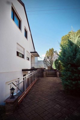 4 -Raum-Wohnung mit Balkon und Einbauküche in Ofterdingen