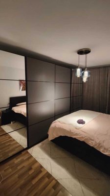 Sanierte 2 Zimmer plus Wohnküche  Wohnung mit Balkon im 2. OG in Dortmund Innenstadt