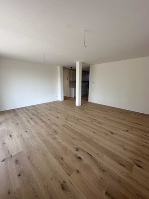 Moderne 3-Zimmer-Wohnung mit Terrasse in ruhiger Lage in SNH-Steinsfurt