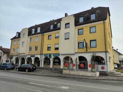 Helle 3-Zimmer Wohnung mit Balkon und Aufzug in Olching Innenstadt frei ab 30.04.2026