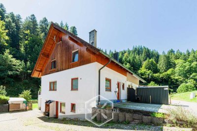 Doppelhaushälfte mit Garten, Terrasse & Einliegerwohnung