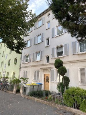 Möblierte Zwei-Zimmer-Wohnung in Mannheim