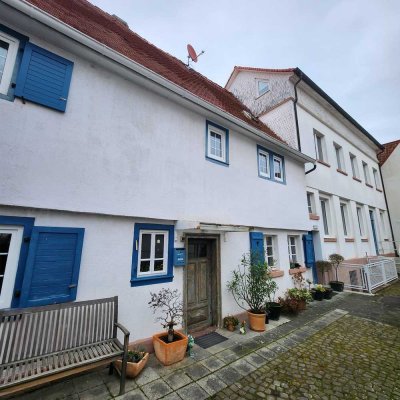 Charmantes 2Familienhaus-Ensemble (auch als EFH mögl.) in der Altstadt