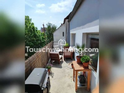 Tauschwohnung: 2 Zimmer + großer Balkon gegen 3 Zimmer