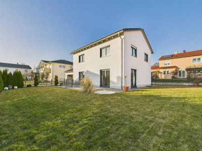 RESERVIERT - Traumhaftes Einfamilienhaus in Hemau! - Zeitlos, Modern & Nachhaltig!