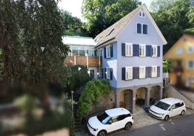 Wohnglück auf drei Etagen in beliebter Familienstraße an der Comburg