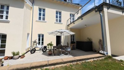 ++TOP 2 ZKB Erdgeschoss++barrierefrei++große Terrasse++hohe Decken++Tageslichtbad++Fußbodenhz