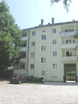 2-Zimmer-Wohnung mit Wohnküche im Herzen Maxvorstadt
