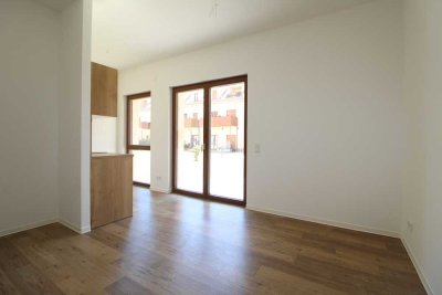 ++ BETREUTES WOHNEN in Seehausen ++ Helle 2 Zimmer mit Einbauküche und Terrasse!